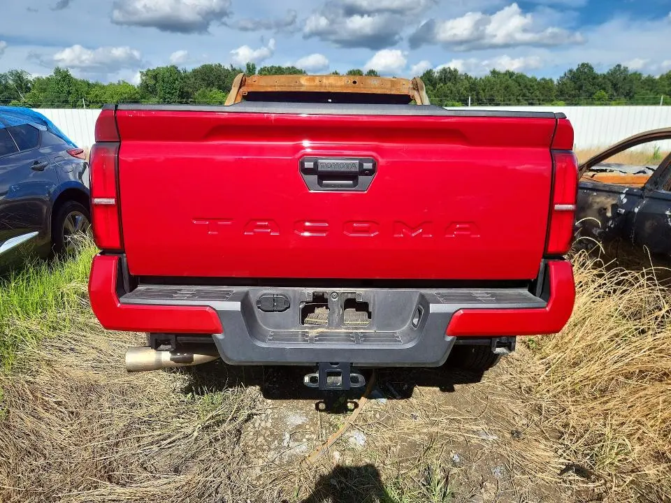 2025 TOYOTA TACOMA SR5  