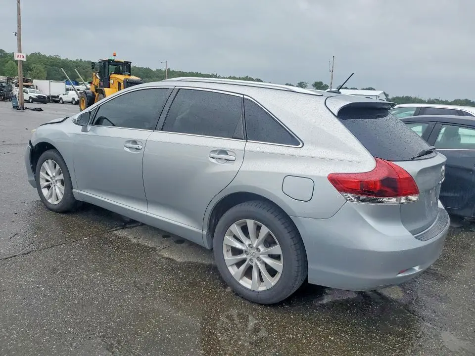 2015 TOYOTA VENZA LE  