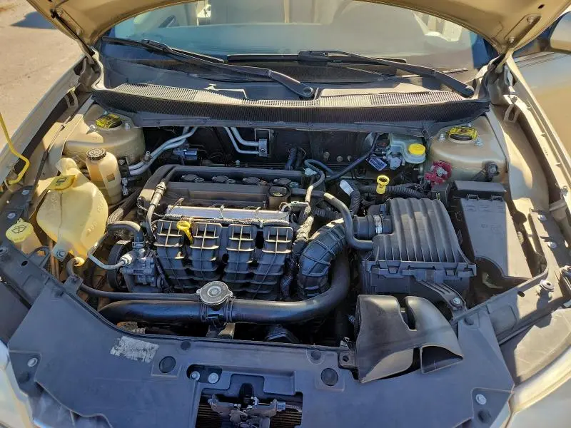 2010 CHRYSLER SEBRING LIMITED  