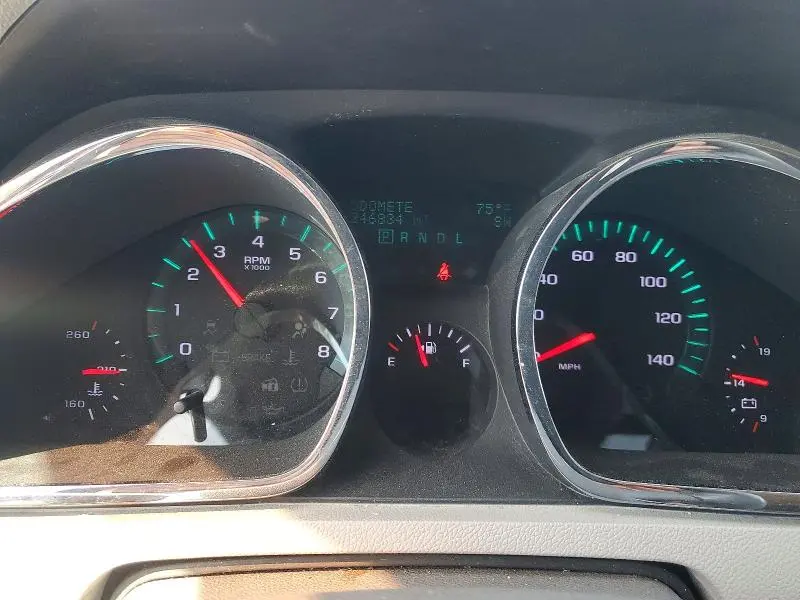 2012 CHEVROLET TRAVERSE LT  