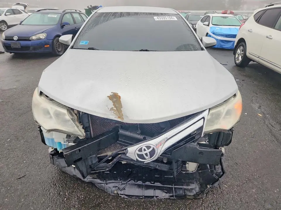 2013 TOYOTA CAMRY LE  