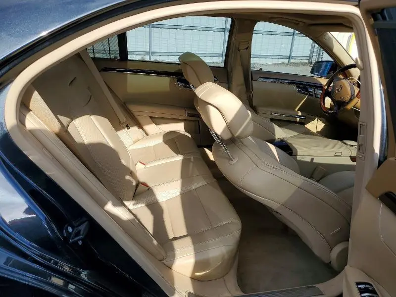 2011 MERCEDES-BENZ S 550 4MATIC  