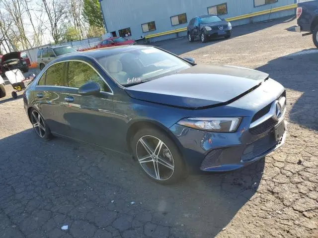 2021 MERCEDES-BENZ A 220