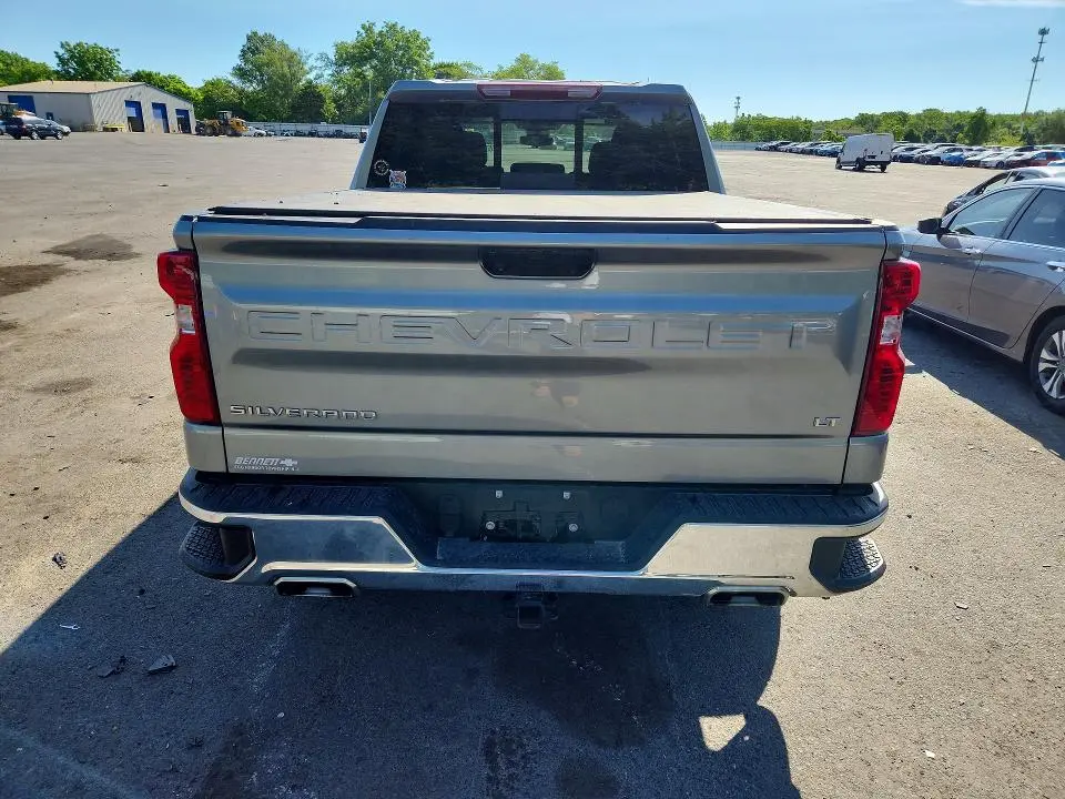 2025 CHEVROLET SILVERADO K1500 LT  