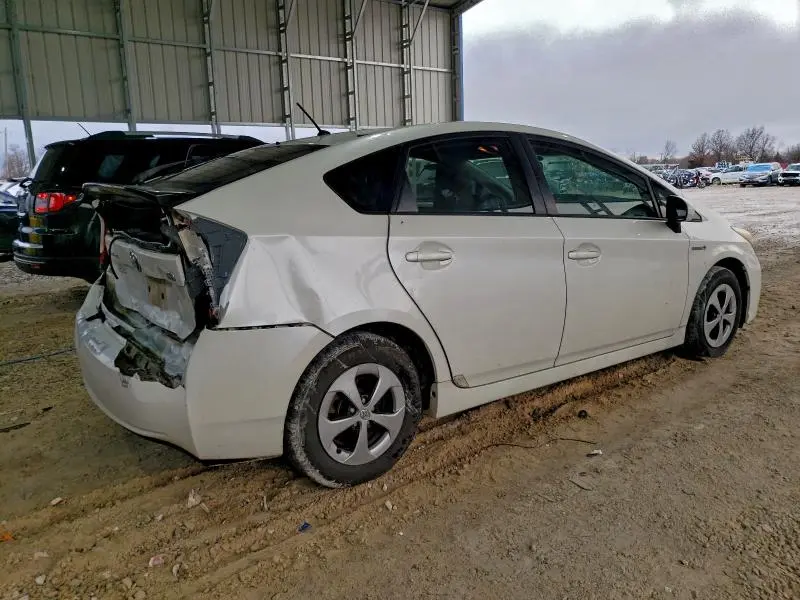 2013 TOYOTA PRIUS   