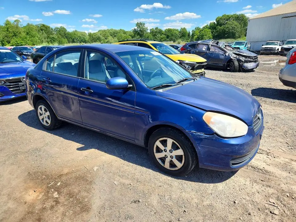 2010 HYUNDAI ACCENT GLS  