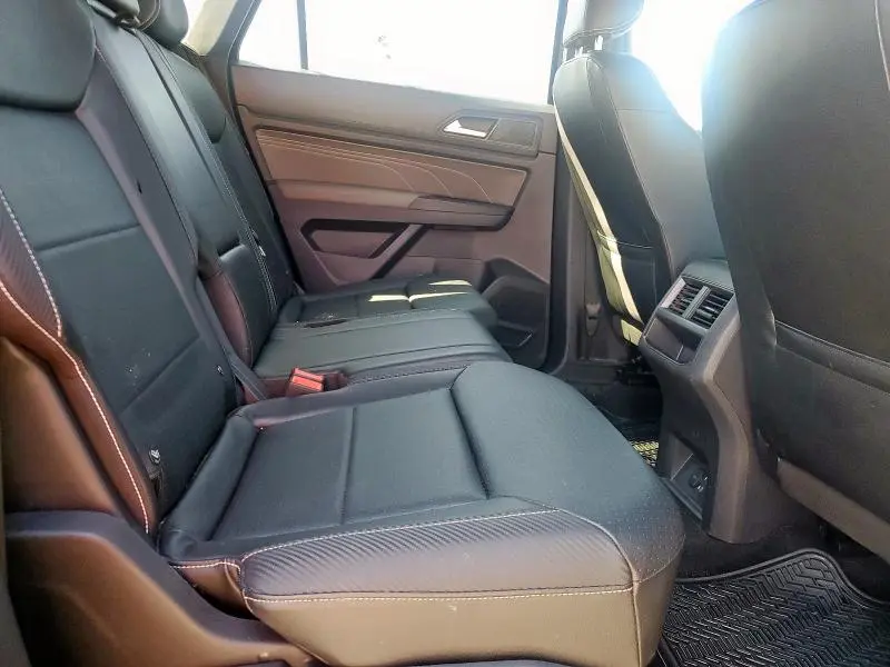 2021 VOLKSWAGEN ATLAS CROSS SPORT SE  