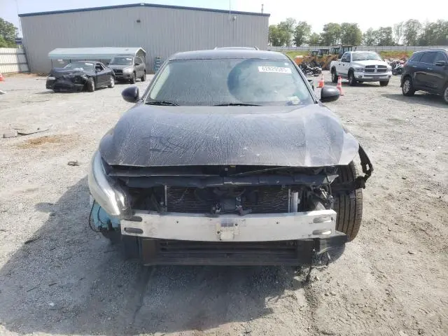 2019 NISSAN ALTIMA SR