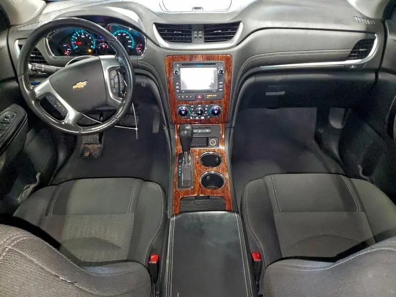 2014 CHEVROLET TRAVERSE LT  