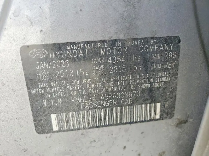 2023 HYUNDAI SONATA SE  