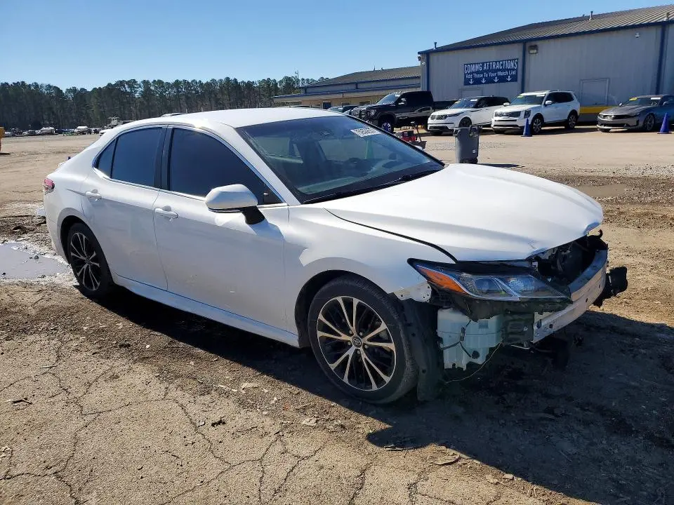 2019 TOYOTA CAMRY L  
