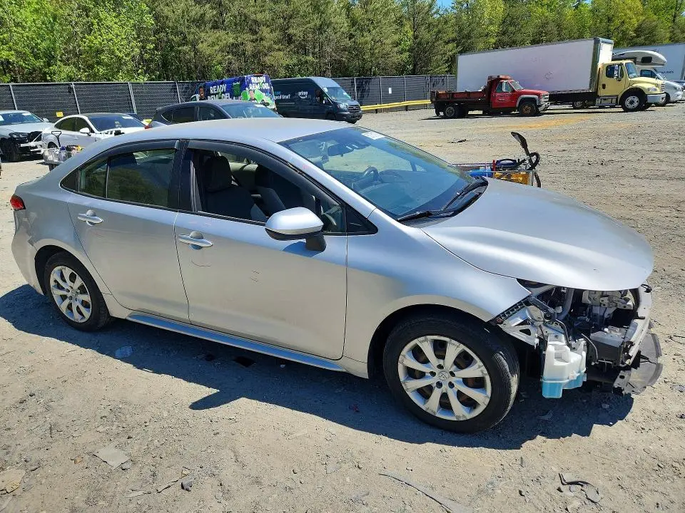 2020 TOYOTA COROLLA   