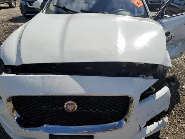 2018 JAGUAR F-PACE PREMIUM  