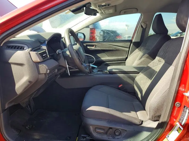 2025 TOYOTA CAMRY   