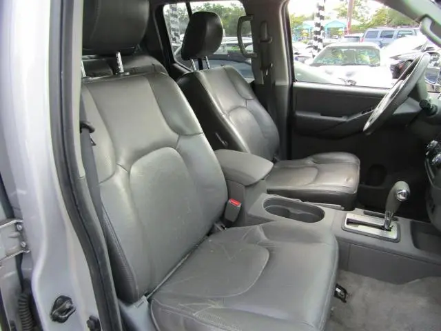 2012 NISSAN FRONTIER S  
