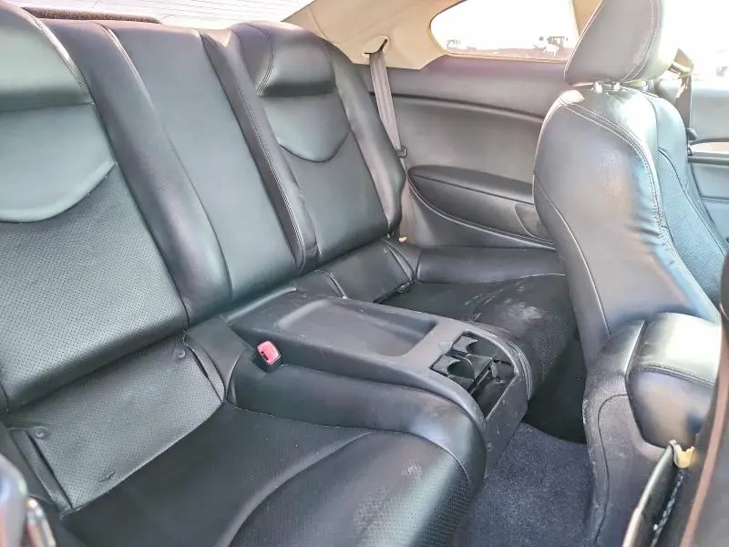 2011 INFINITI G37 BASE  