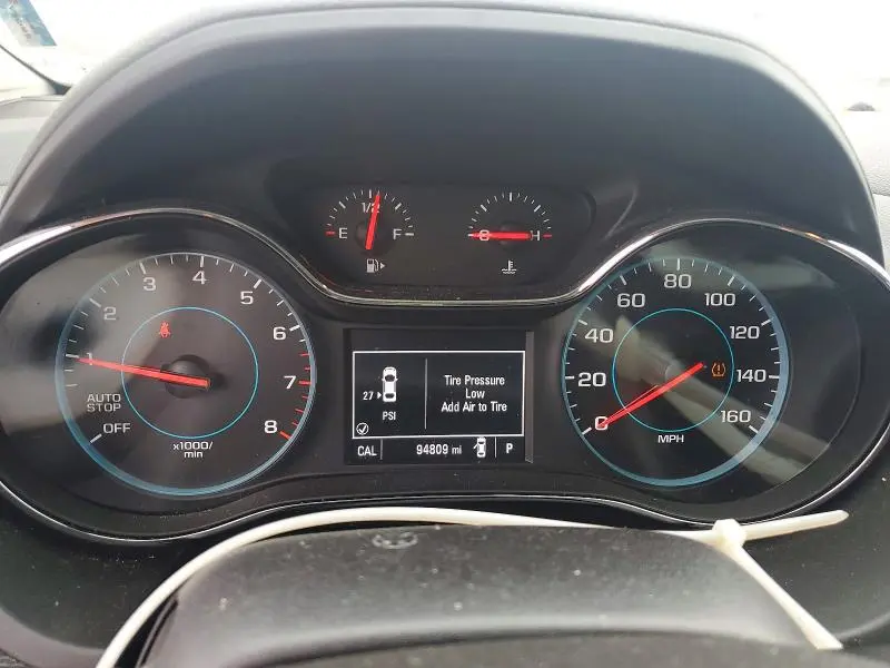 2017 CHEVROLET CRUZE LT  