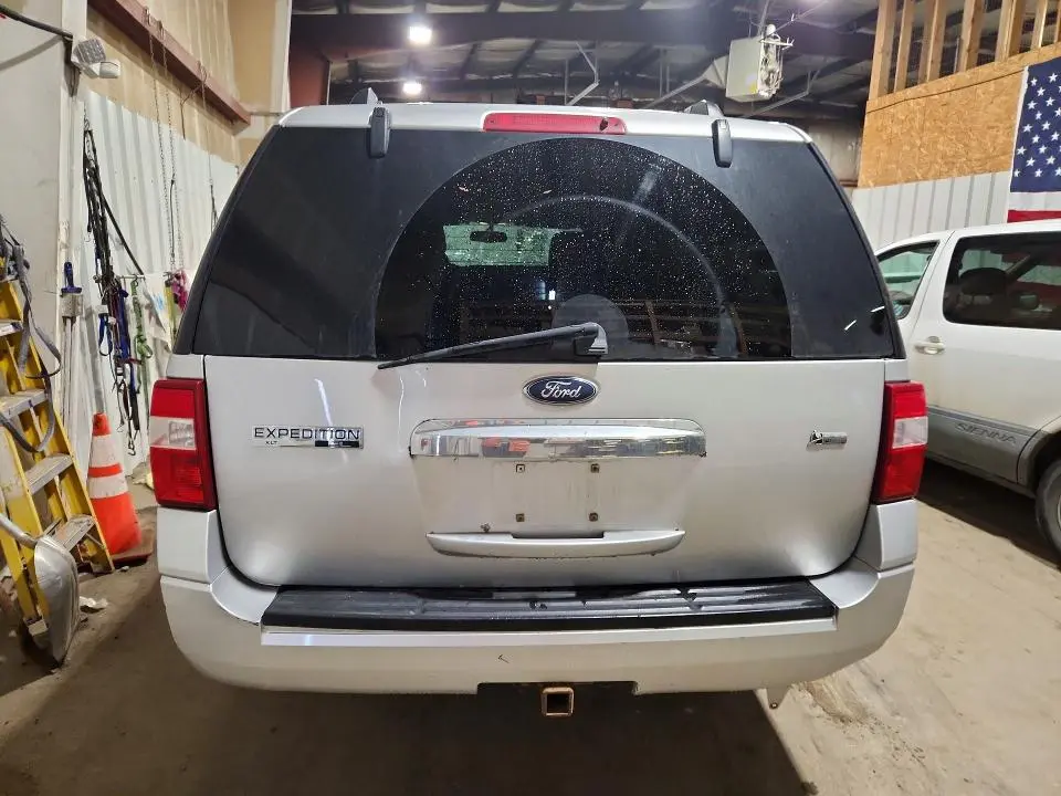 2010 FORD EXPEDITION EL XLT  
