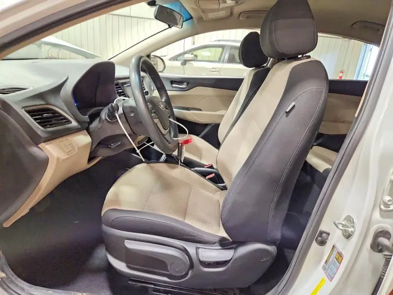 2019 HYUNDAI ACCENT SE  