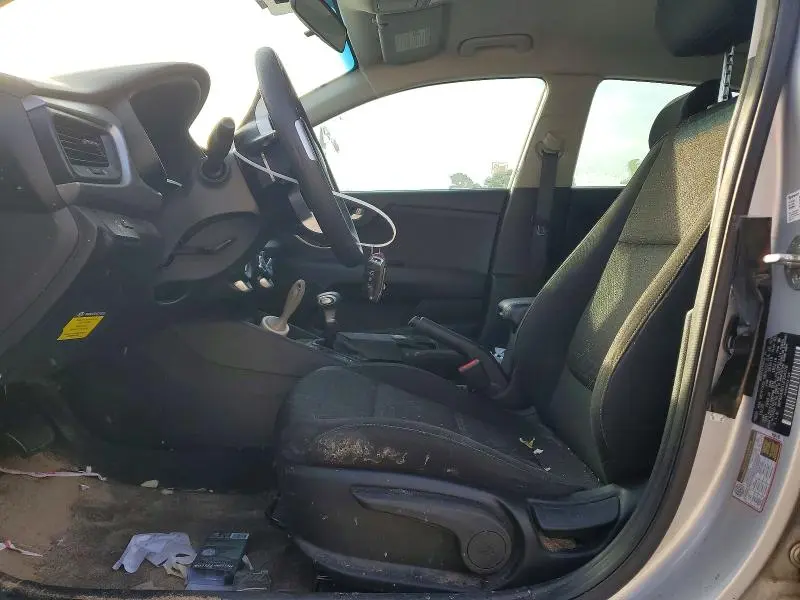 2020 KIA RIO S  