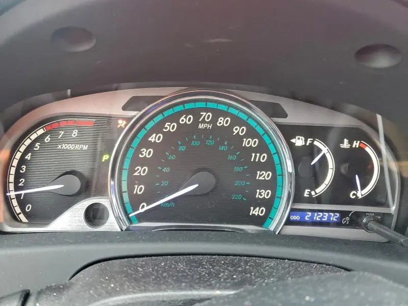 2014 TOYOTA VENZA LE  