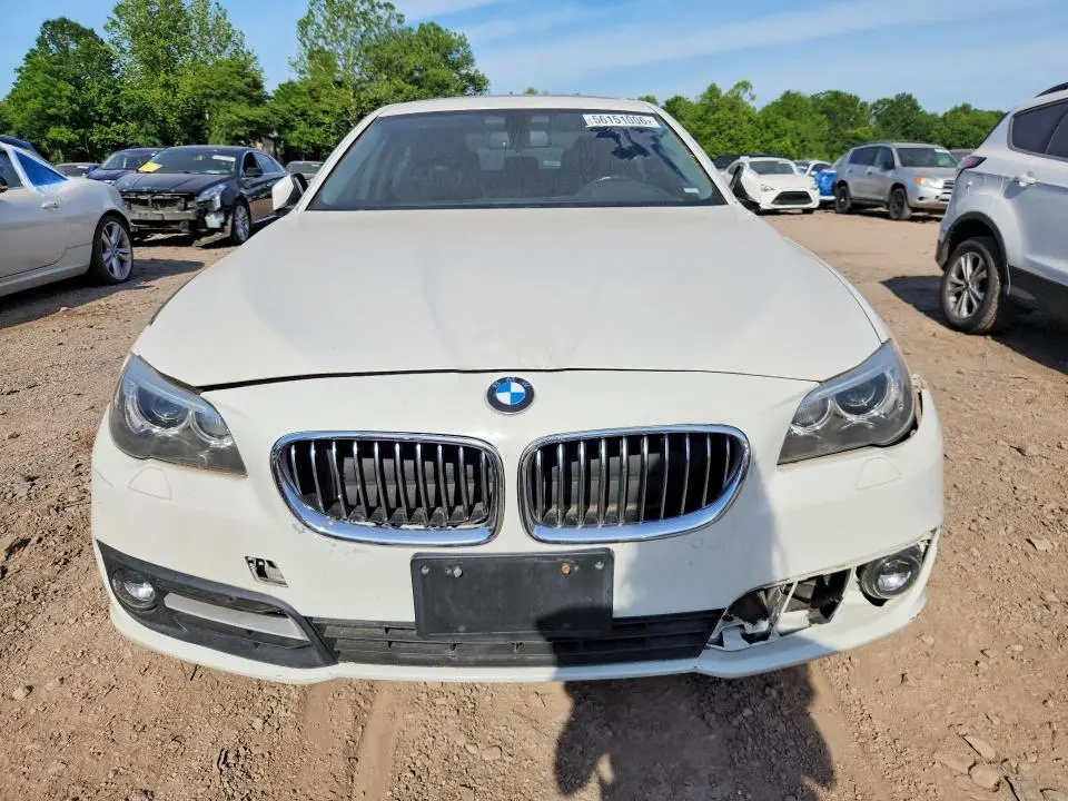 2016 BMW 528 XI  