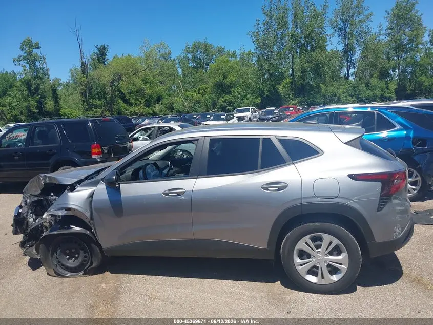 2025 CHEVROLET TRAX FWD LS
