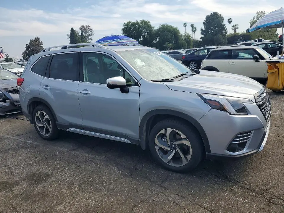 2023 SUBARU FORESTER TOURING  