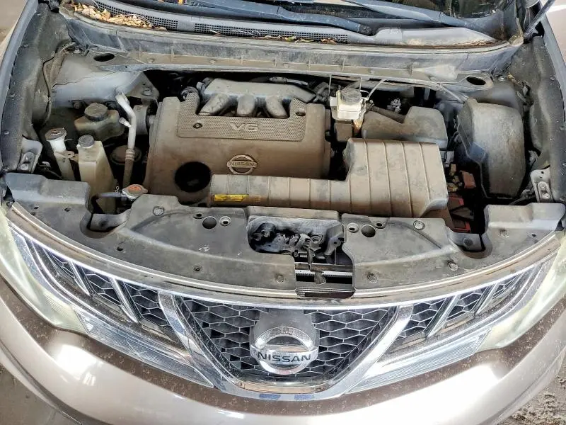 2011 NISSAN MURANO S  