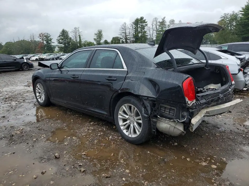 2017 CHRYSLER 300 LIMITED  