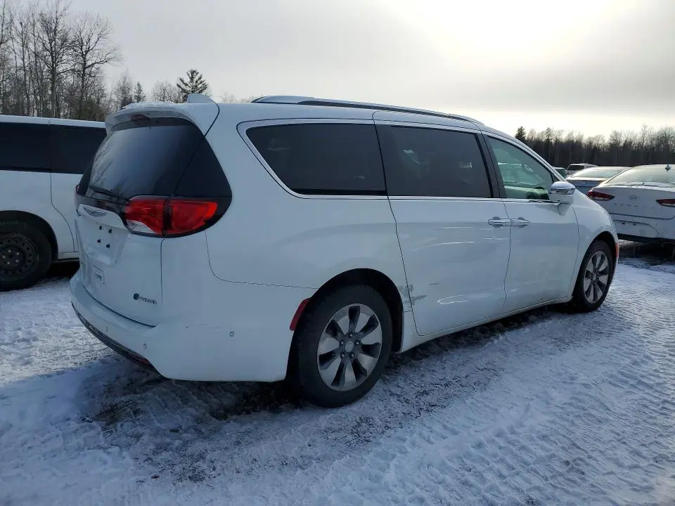 2018 CHRYSLER PACIFICA HYBRID LIMITED  