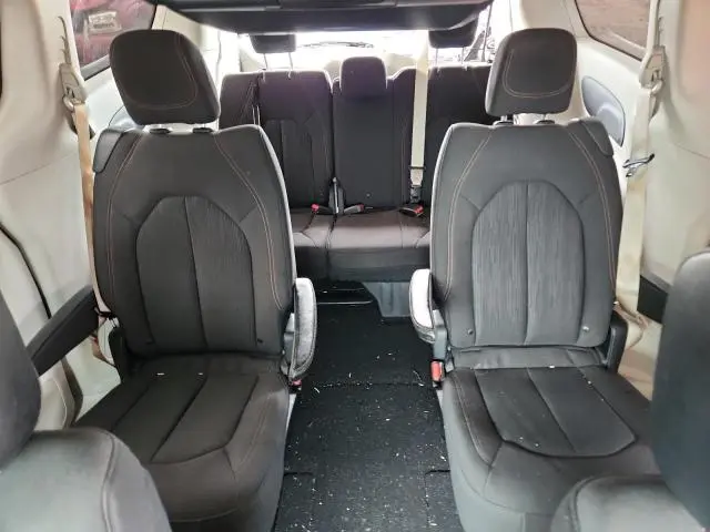 2019 CHRYSLER PACIFICA LX  