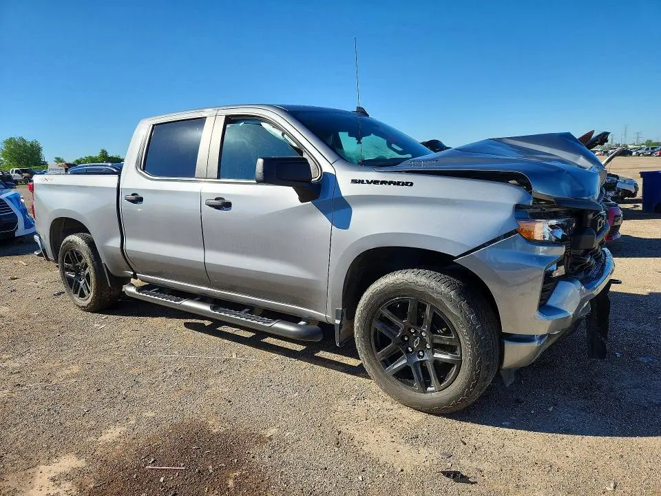 2024 CHEVROLET SILVERADO K1500 CUSTOM  