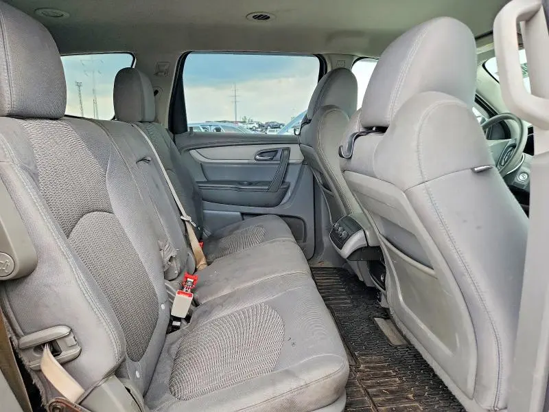 2017 CHEVROLET TRAVERSE LS  