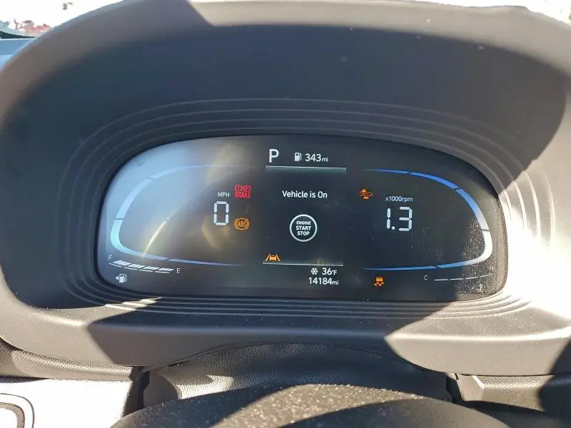 2024 HYUNDAI VENUE SEL  