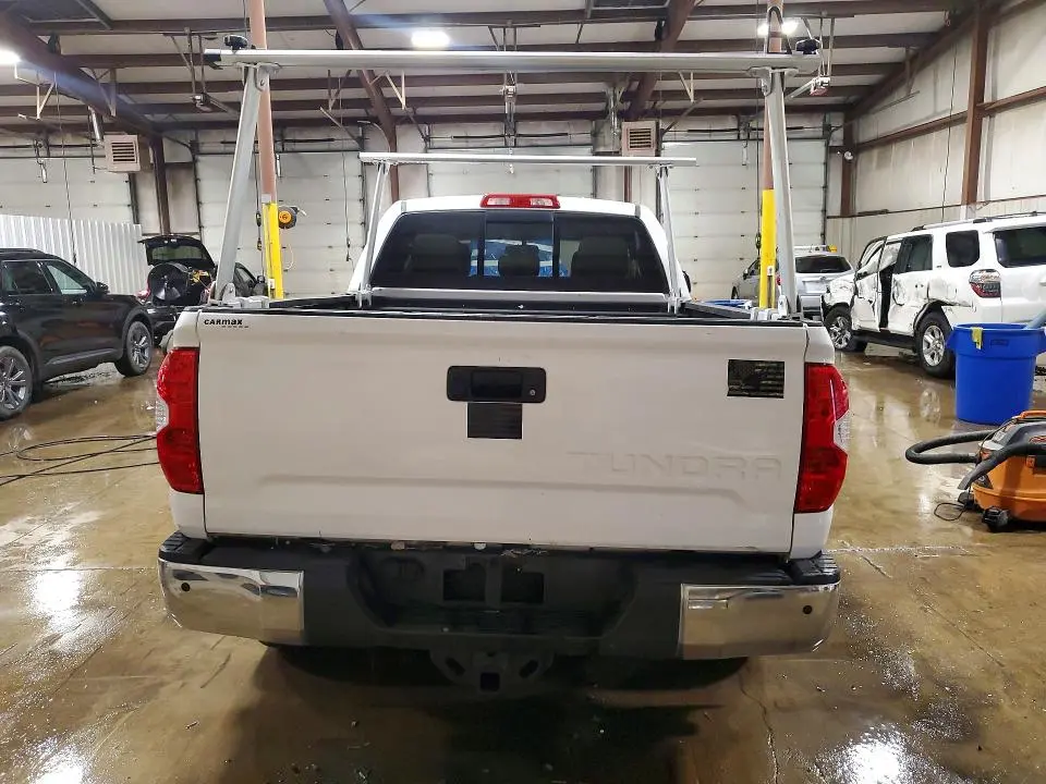 2015 TOYOTA TUNDRA DOUBLE CAB LIMITED  