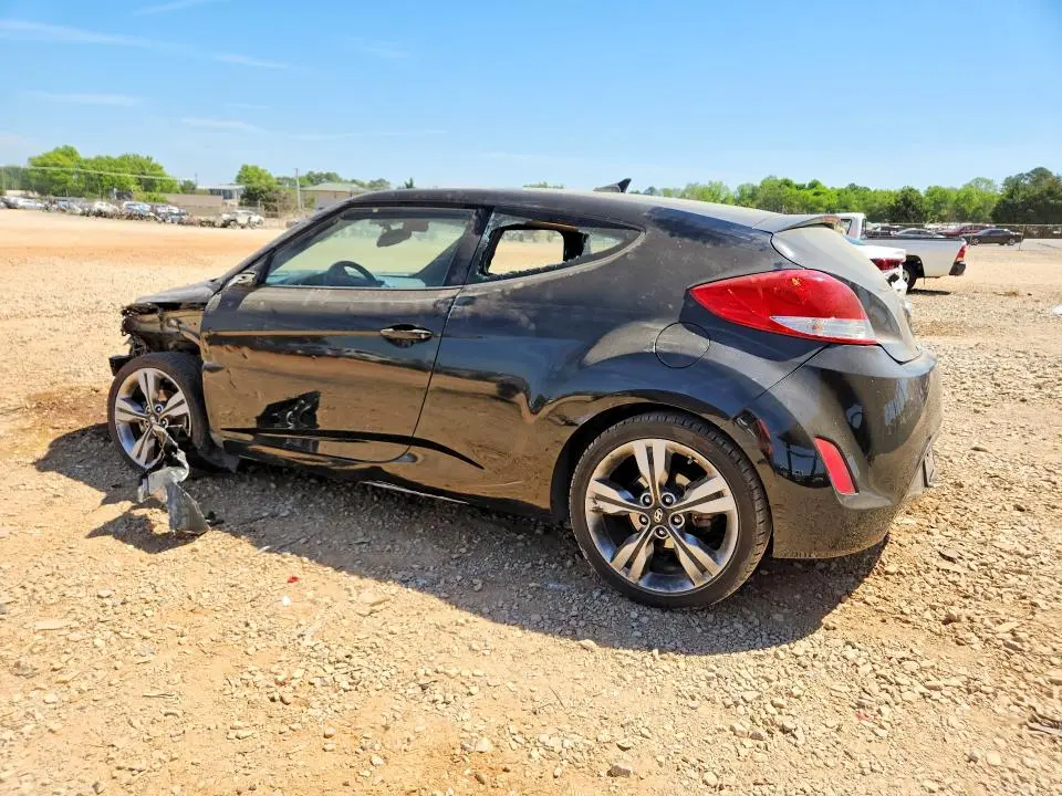 2017 HYUNDAI VELOSTER VALUE EDITION  