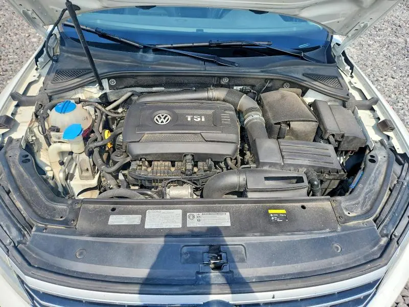 2017 VOLKSWAGEN PASSAT SEL PREMIUM  