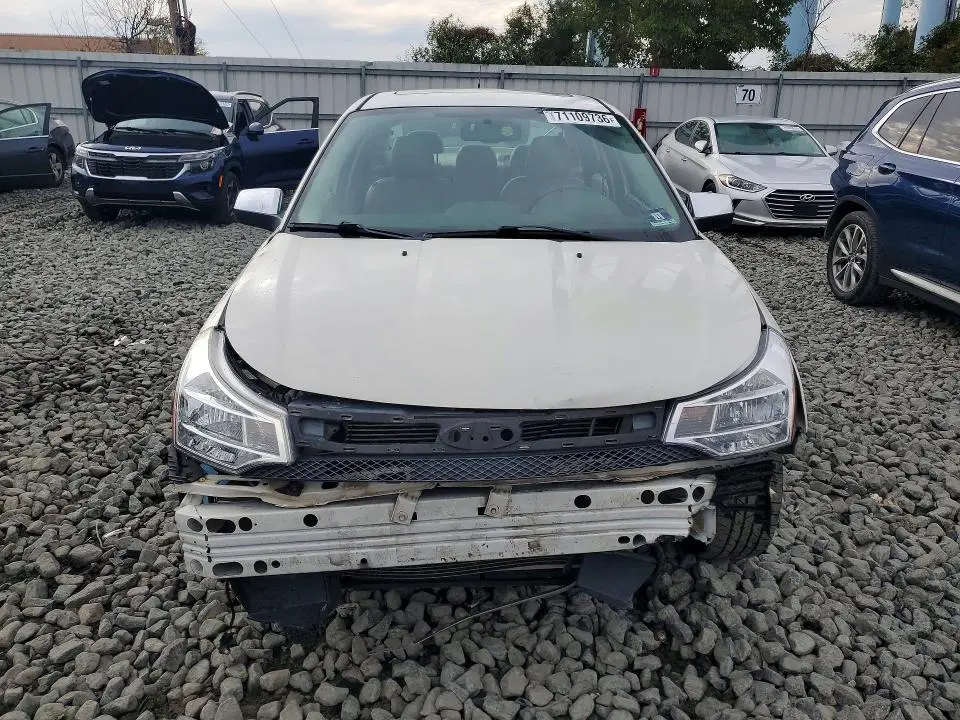 2011 FORD FOCUS SEL  