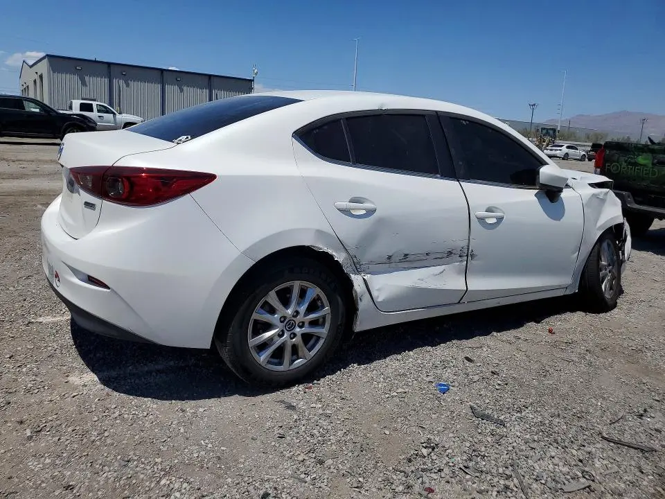 2016 MAZDA 3 SPORT  