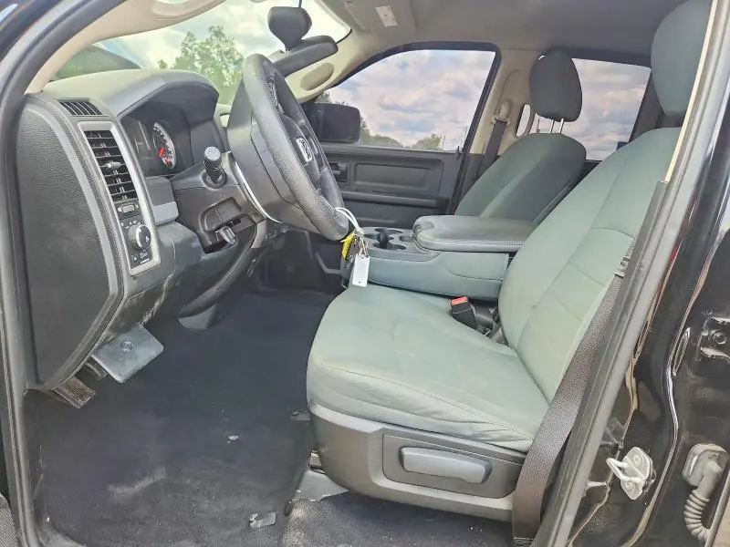 2015 RAM 1500 ST  