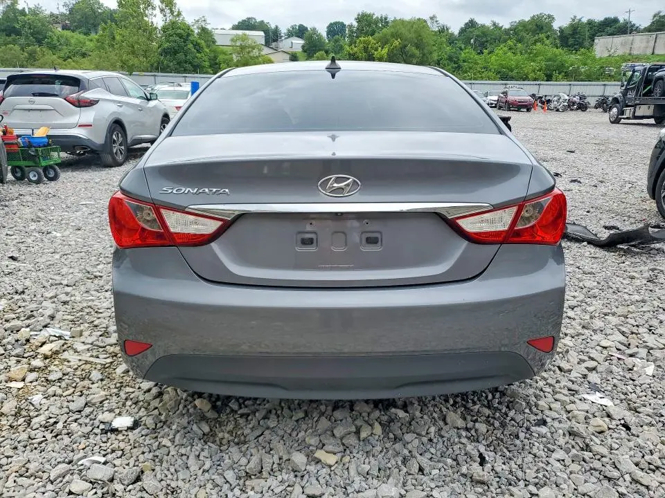 2014 HYUNDAI SONATA GLS  