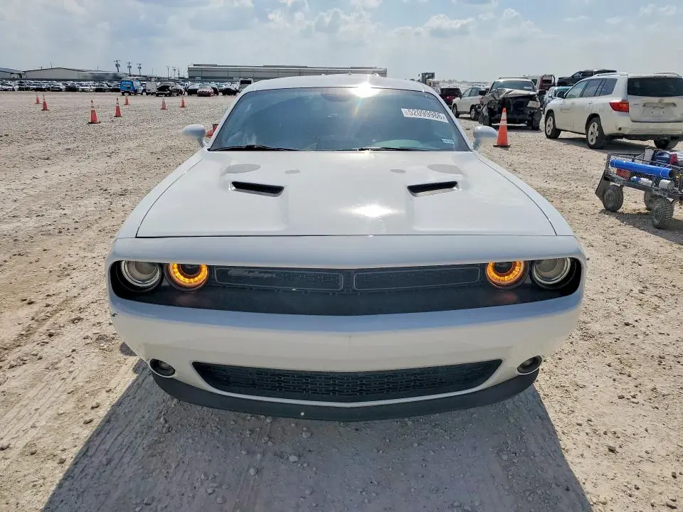 2023 DODGE CHALLENGER SXT  