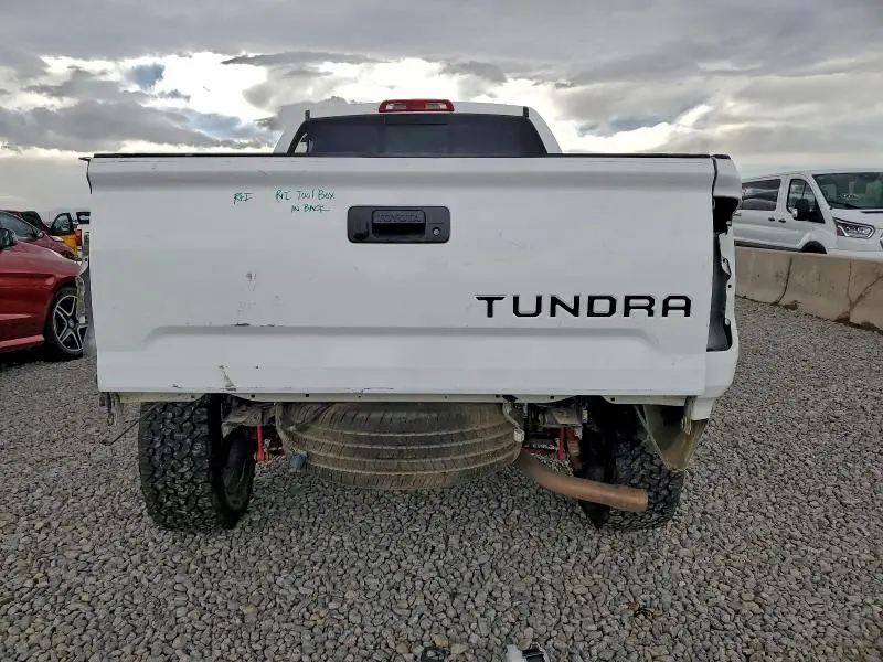 2019 TOYOTA TUNDRA DOUBLE CAB SR  