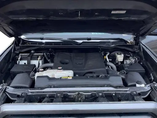 2023 TOYOTA TUNDRA SR5  