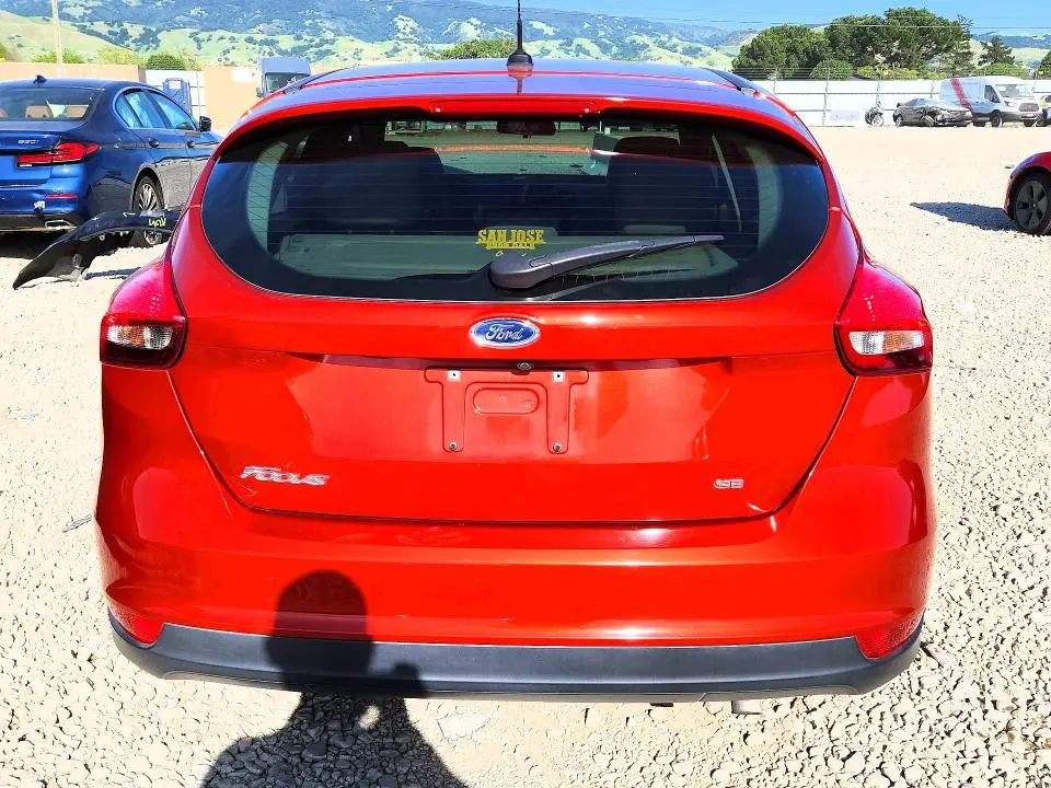 2018 FORD FOCUS SE  