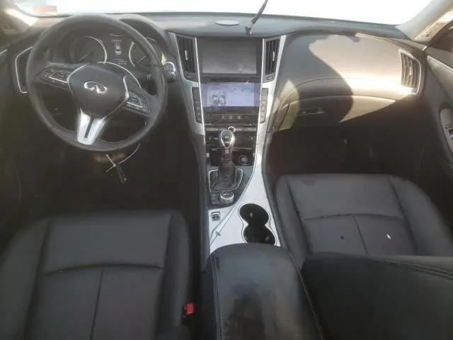 2019 INFINITI Q50 LUXE  