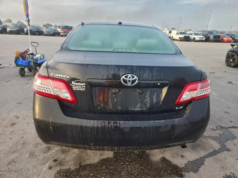 2011 TOYOTA CAMRY BASE  