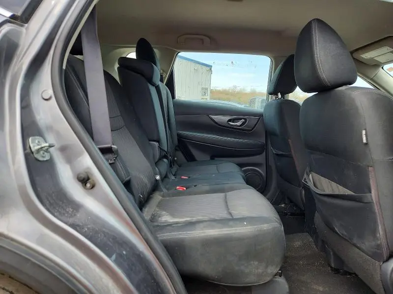 2018 NISSAN ROGUE S  
