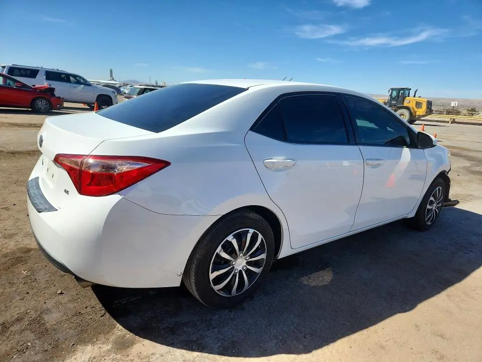 2017 TOYOTA COROLLA LE  